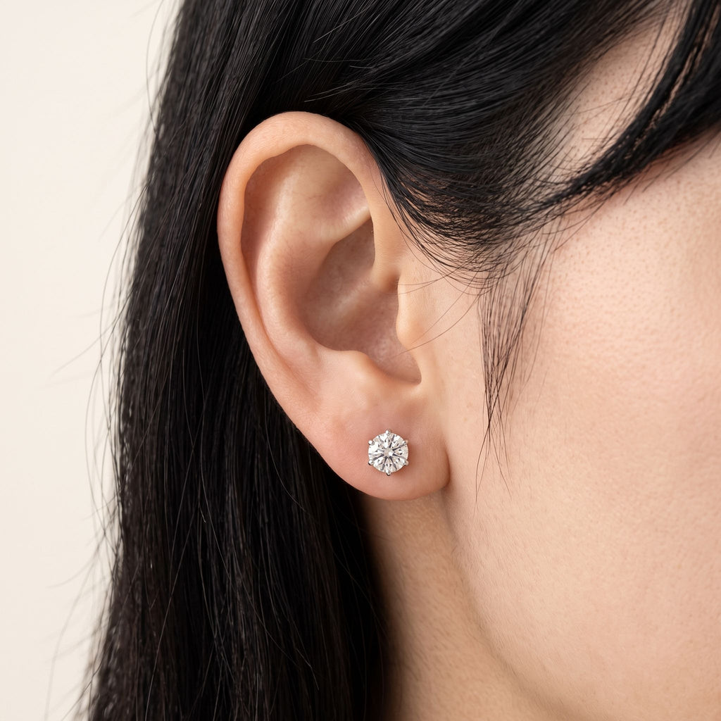 PT900プラチナ スタッドピアス（SI〜VSクラス ダイヤモンド計0.60ct・0.80ct｜CGLソーティングメモ付）
