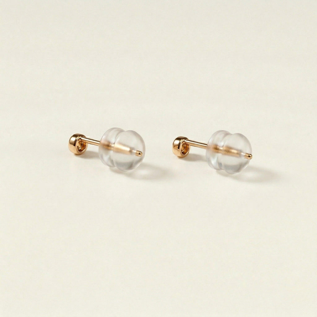 K18 ゴールド スタッドピアス（ダイヤモンド0.08ct）