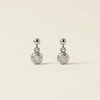 K18 ホワイトゴールド スタッドピアス（ダイヤモンド0.02ct）