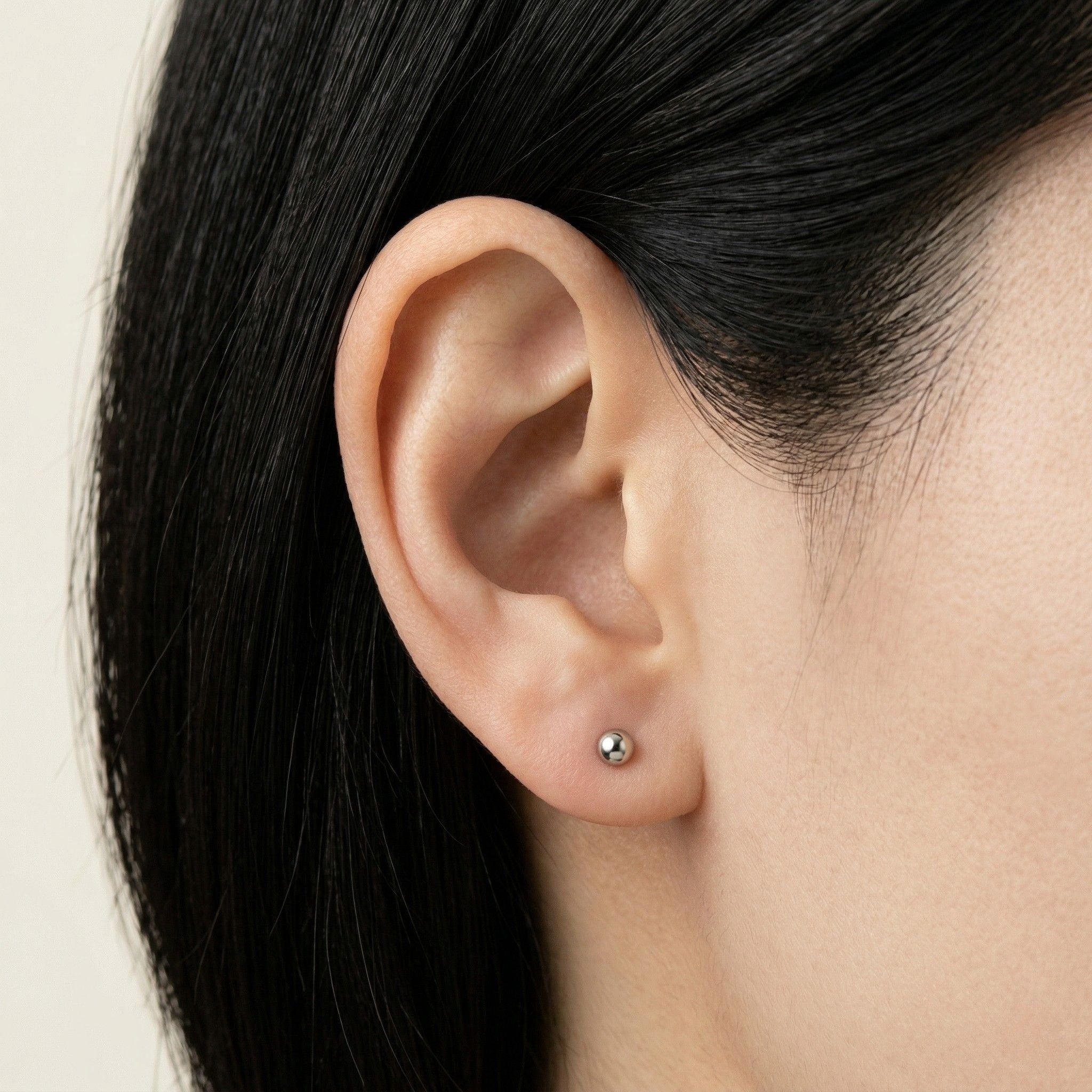 K14 ホワイトゴールド 3mmボール スタッドピアス