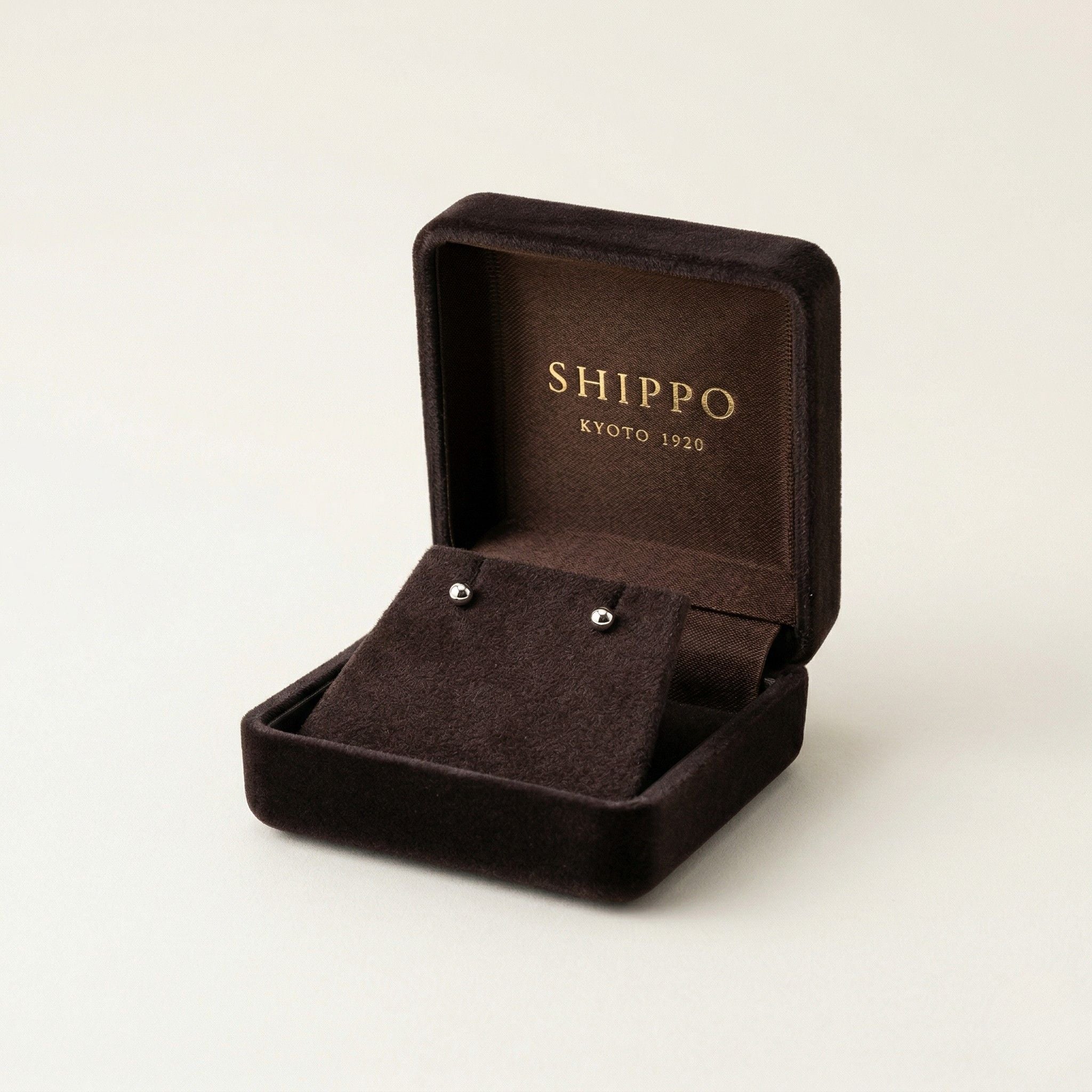 K14 ホワイトゴールド 3mmボール スタッドピアス