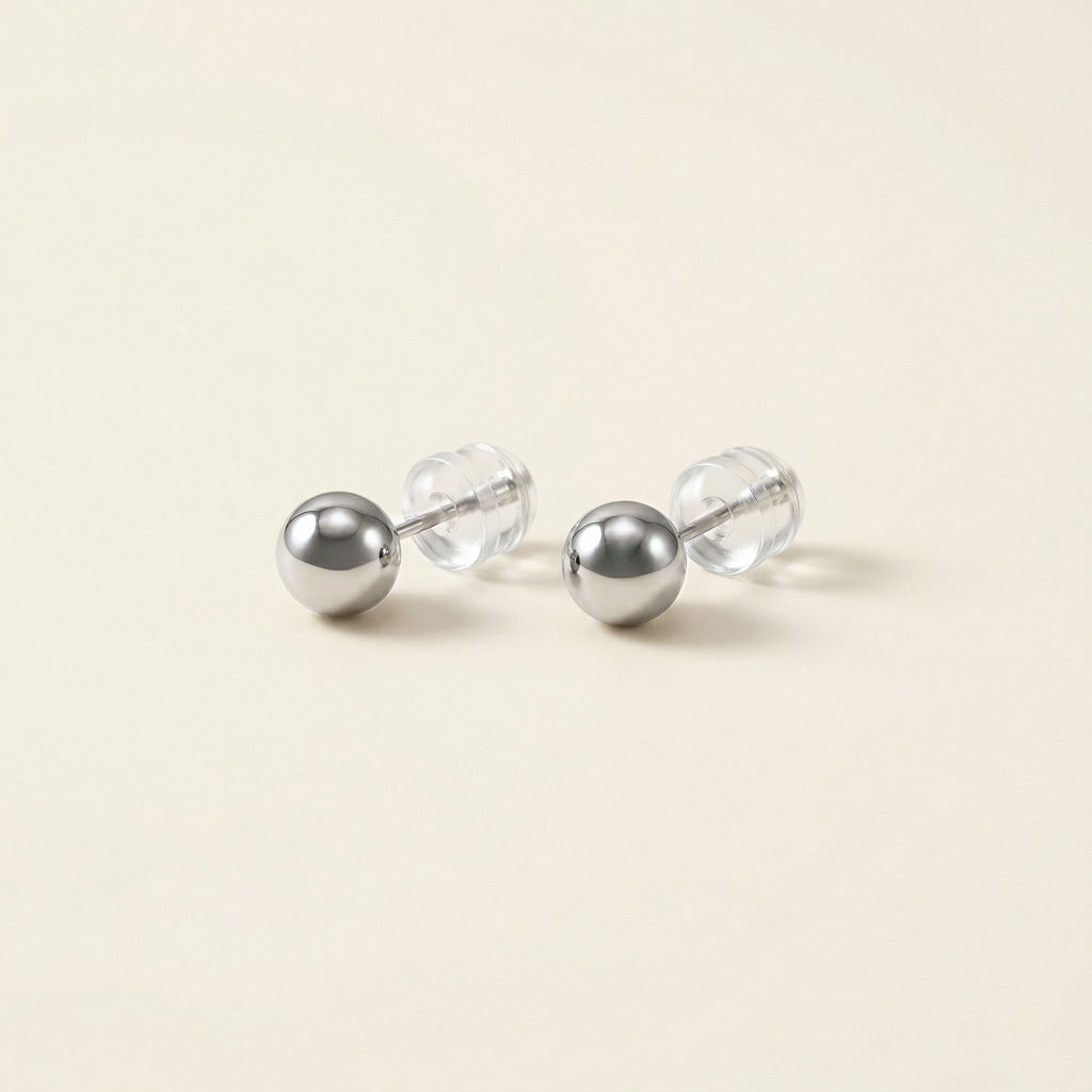 PT900 プラチナ 5mmボール スタッドピアス
