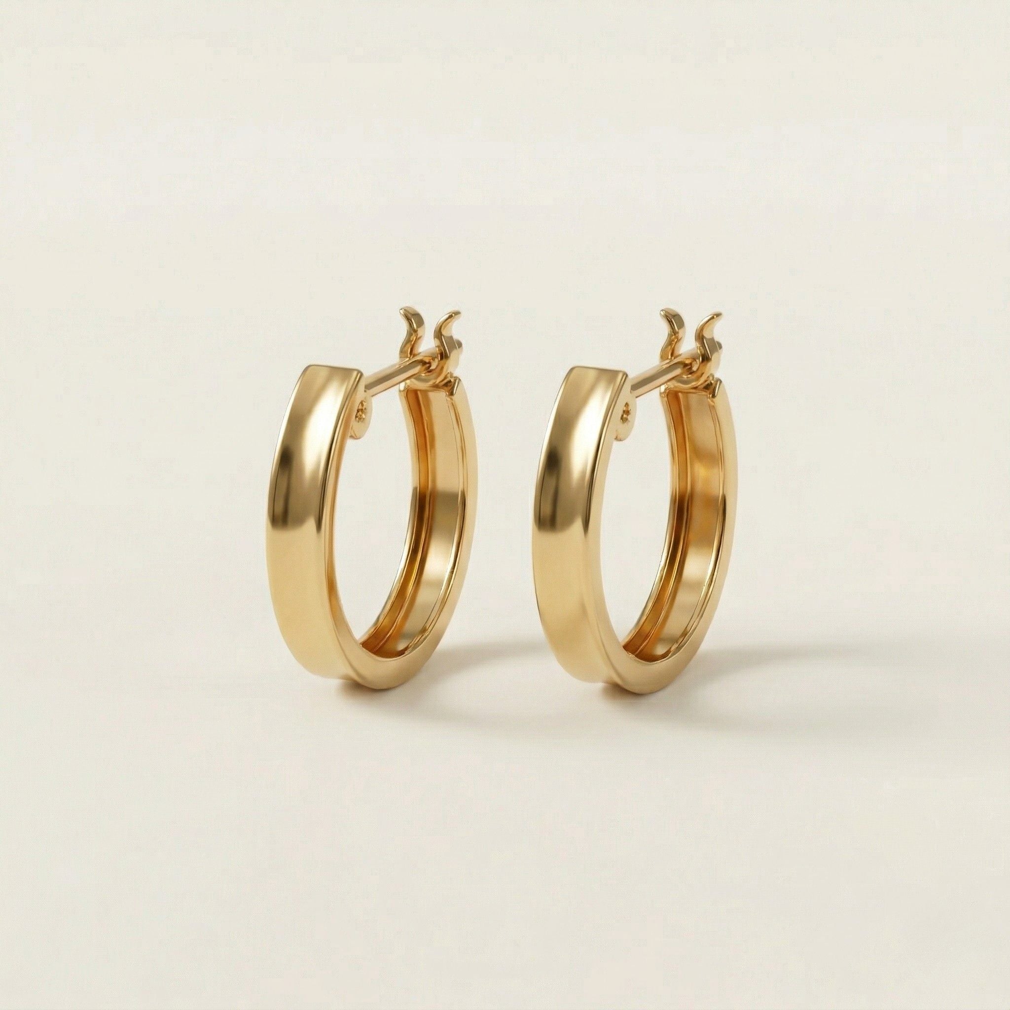 K18 ゴールド 11×2mm溝リング フープピアス