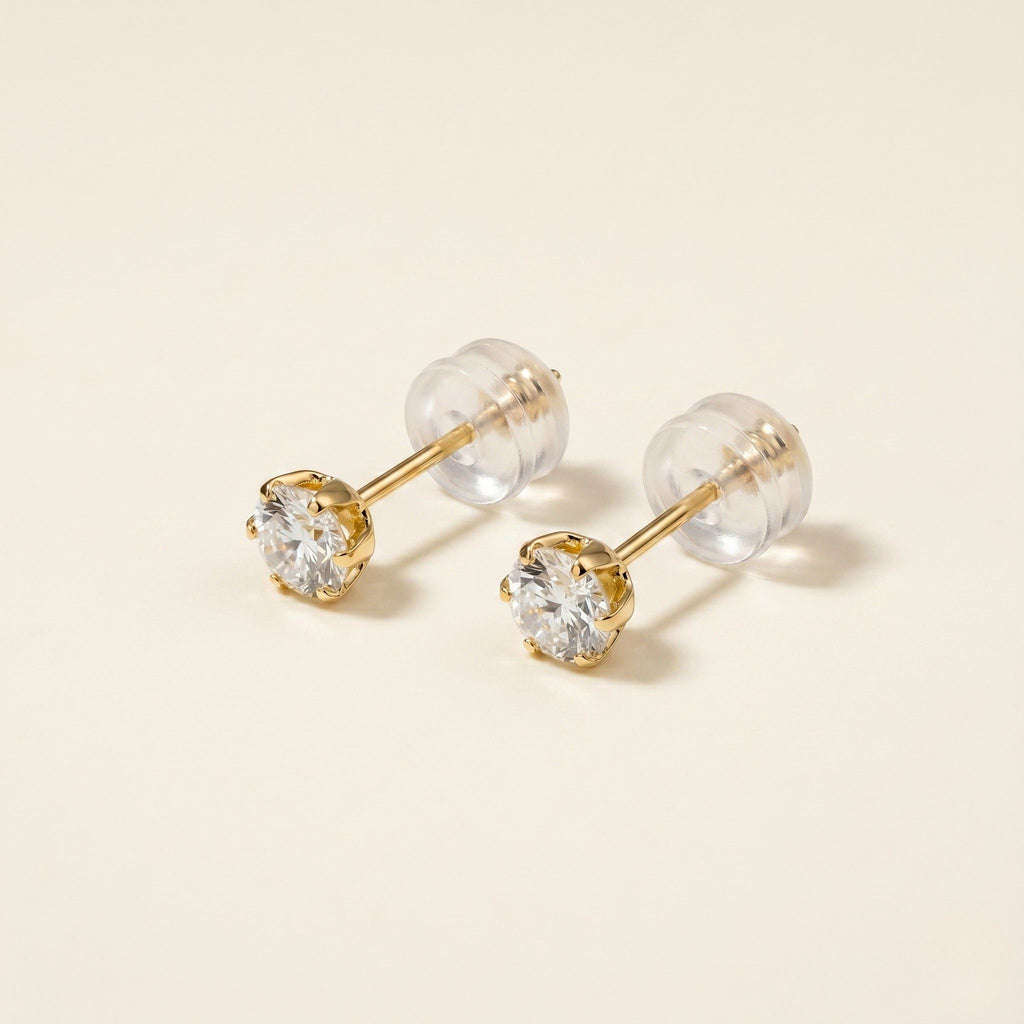 K18 ゴールド スタッドピアス（SIクラス ダイヤモンド計0.25ct）