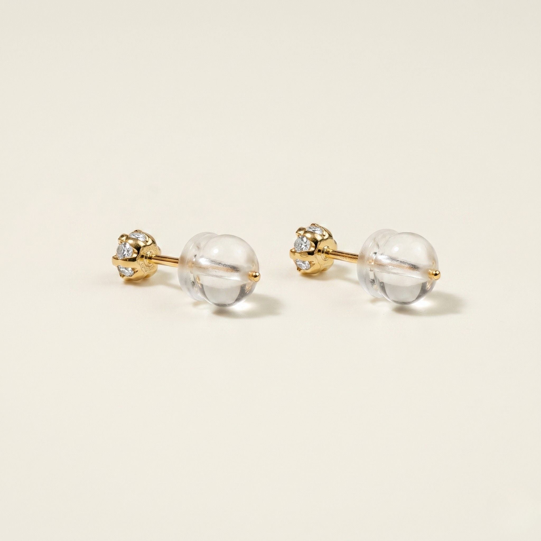 K18 ゴールド スタッドピアス（SIクラス ダイヤモンド計0.25ct）