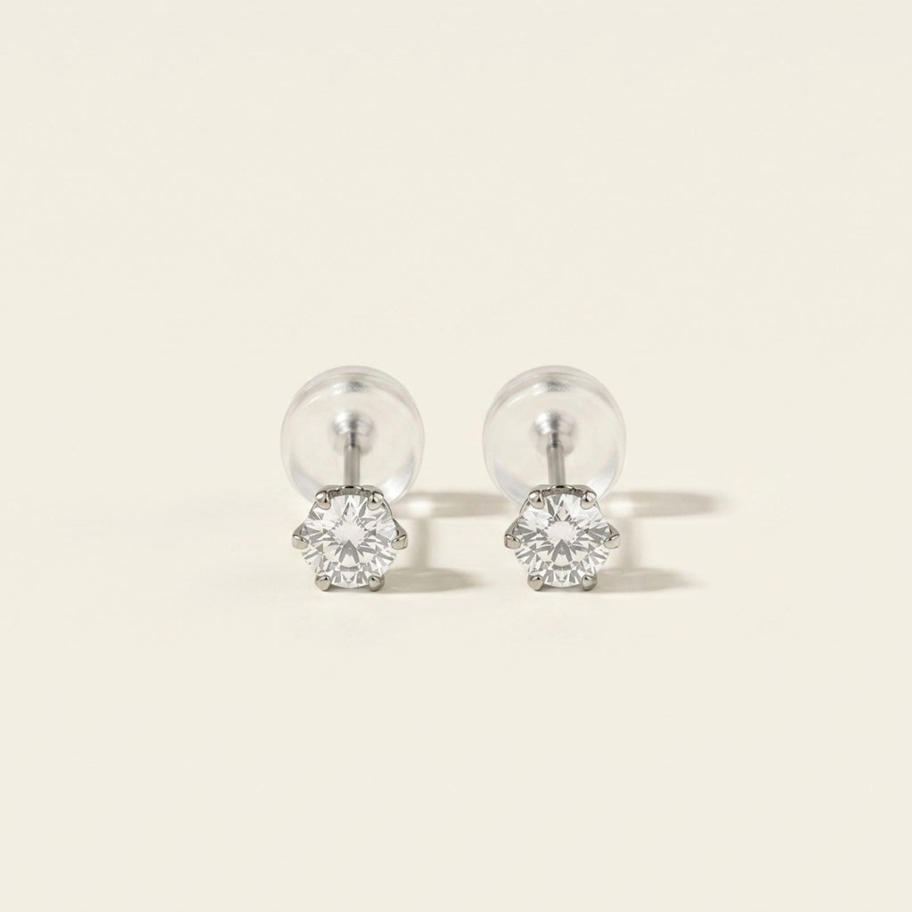 PT900 プラチナ スタッドピアス（SIクラス ダイヤモンド計0.20ct）