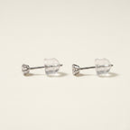 PT900 プラチナ スタッドピアス（SIクラス ダイヤモンド計0.20ct）