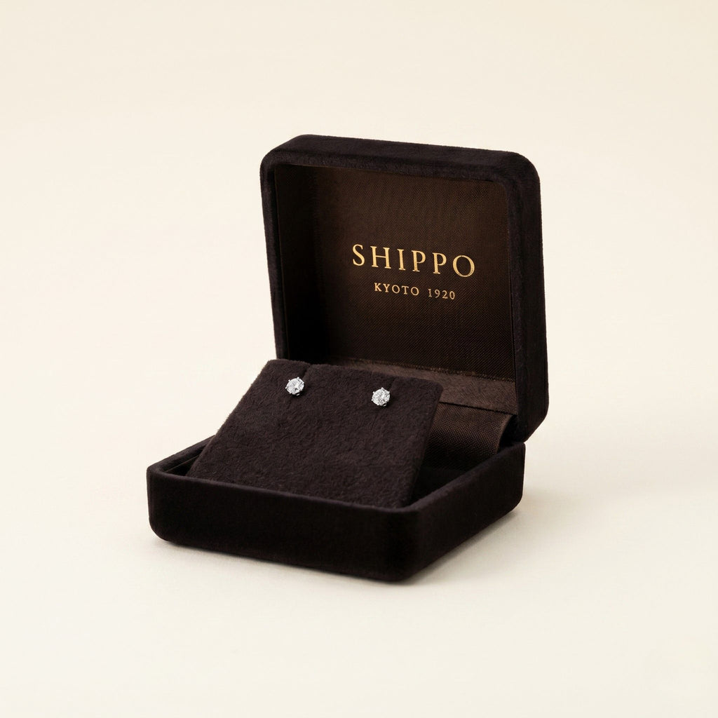 PT900 プラチナ スタッドピアス（SIクラス ダイヤモンド計0.25ct）