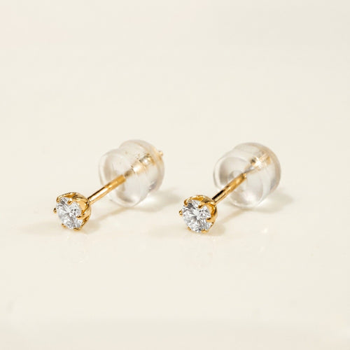 K18 ゴールド スタッドピアス（SIクラス ダイヤモンド計0.08ct）