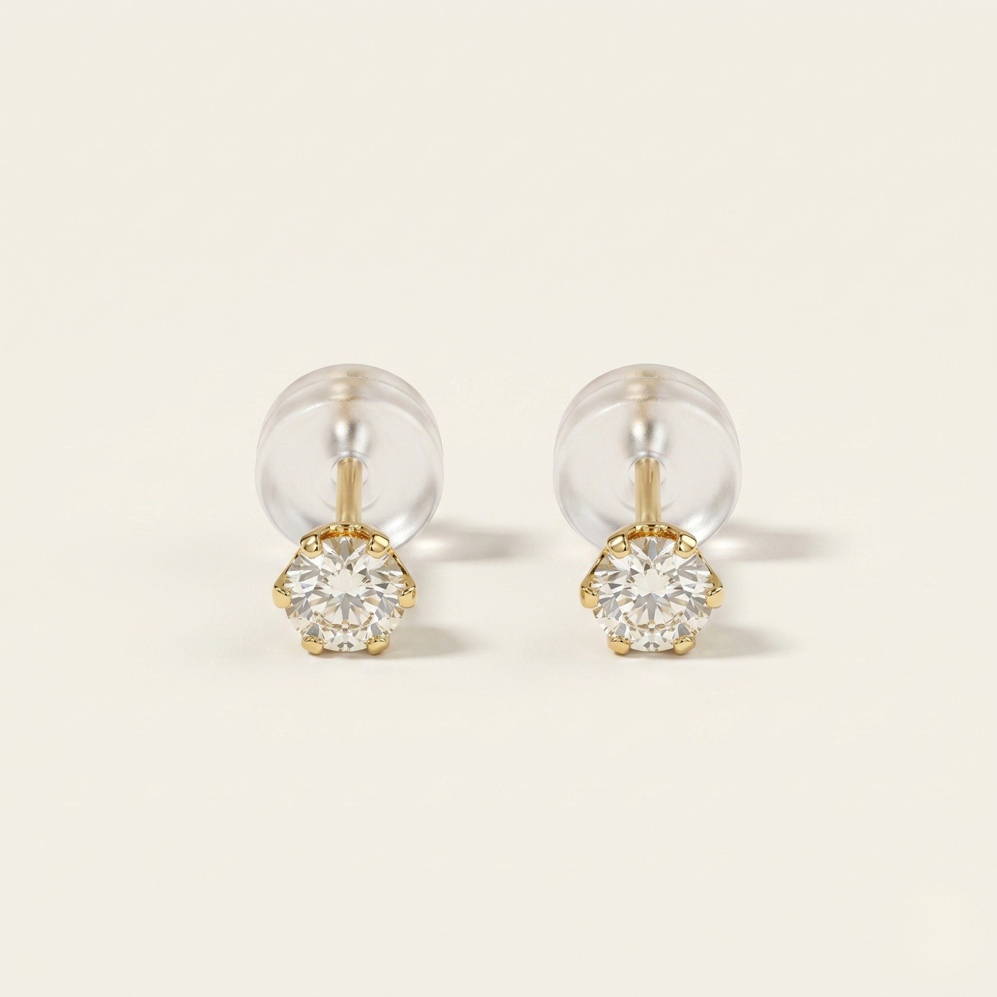 K18 ゴールド スタッドピアス（SIクラス ダイヤモンド計0.20ct）