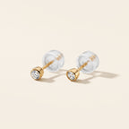 K18 ゴールド ベゼル スタッドピアス（SIクラス ダイヤモンド計0.10ct）