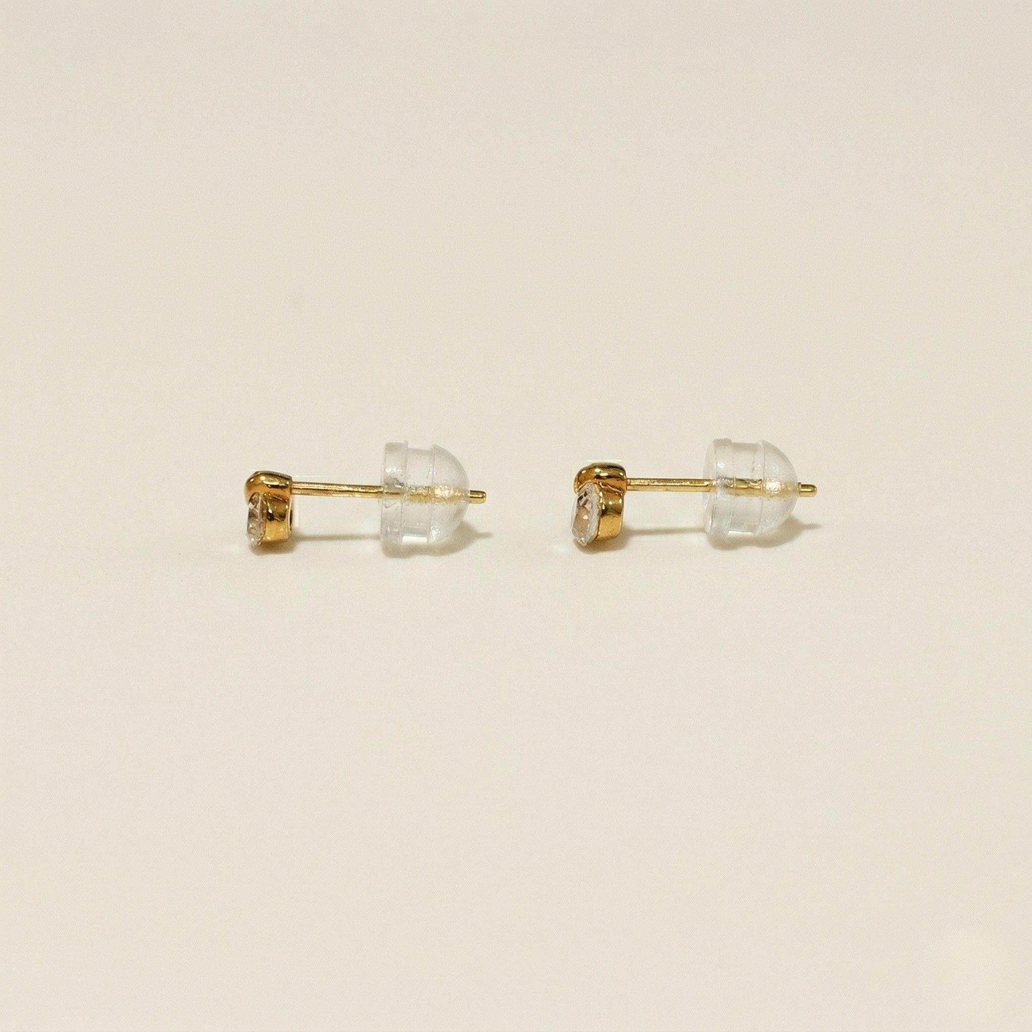K18 ゴールド スタッドピアス（ダイヤモンド0.30ct）