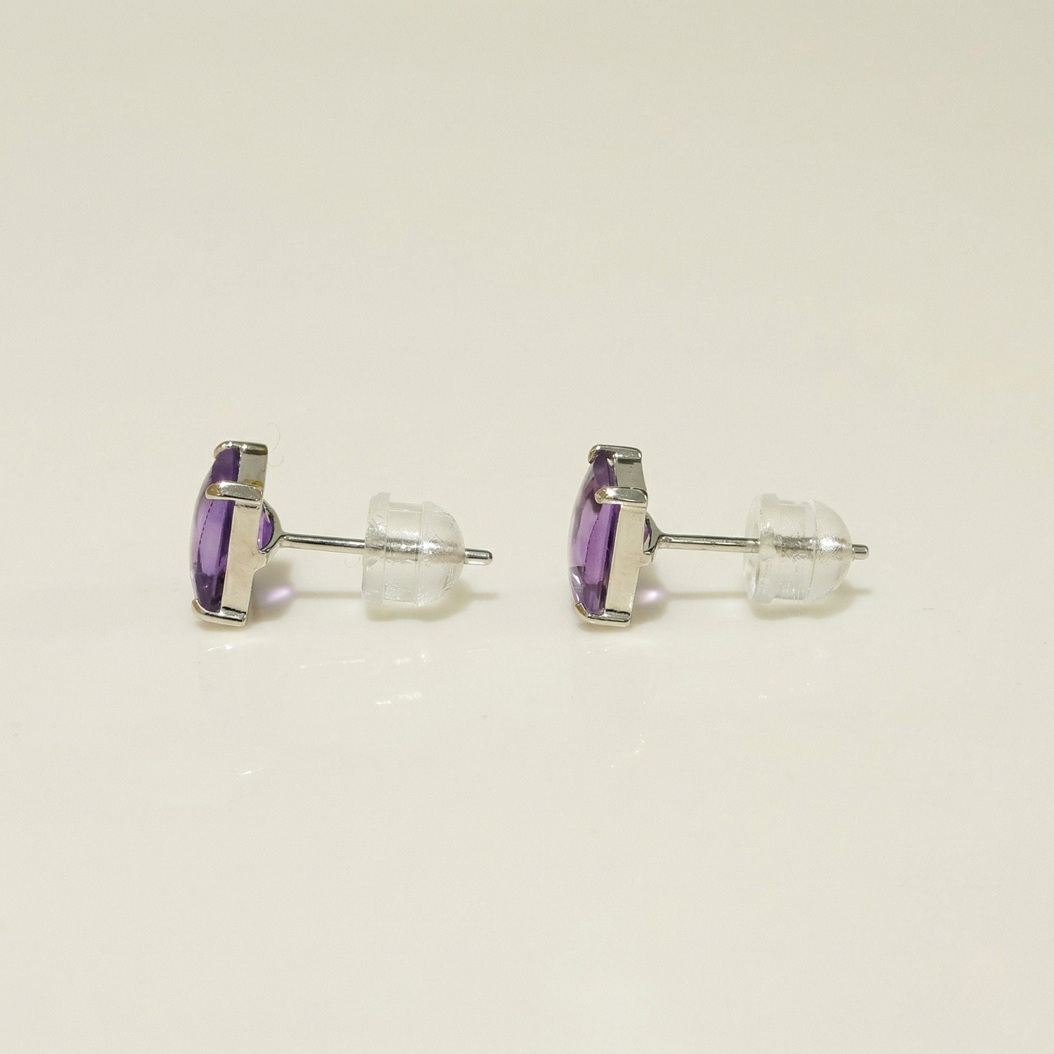 K18 ホワイトゴールド スタッドピアス（アメジスト）